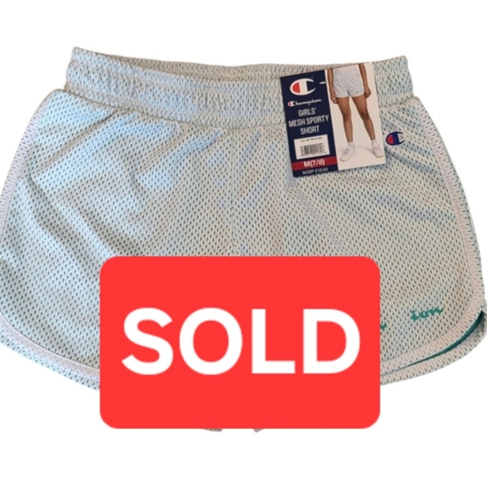 📣 SOLD Champion Girls Mesh Sporty Shorts Medium 7/8 Light